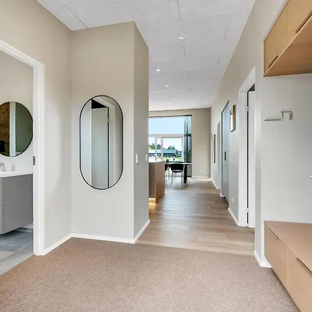 בית נופש Ulken 10 לוקן